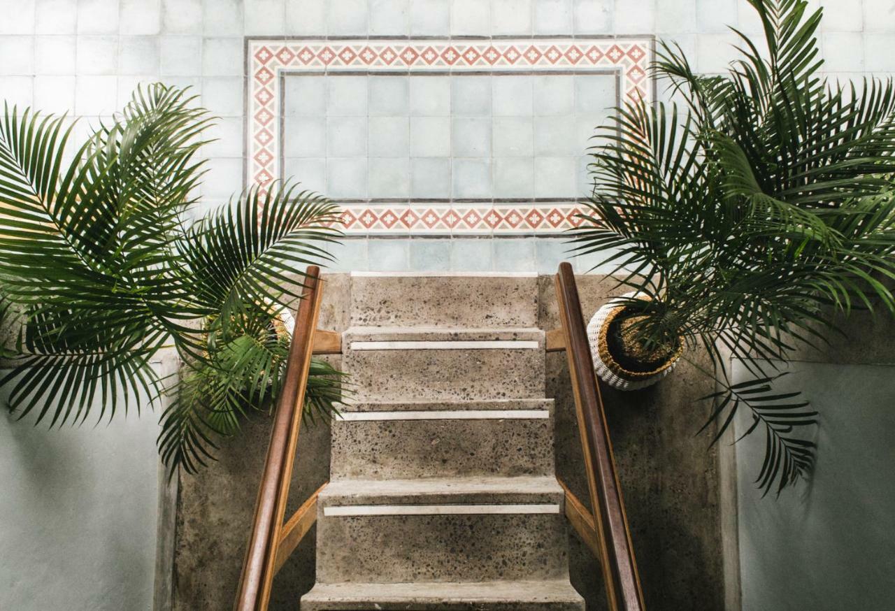 Kosta Hostel Seminyak Екстериор снимка